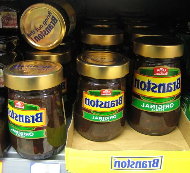 Foto von Englisches Branston Pickle klassisch (2) – fertig angerichtet