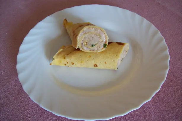 Foto von Augsburger Brätstrudel klassisch – fertig angerichtet