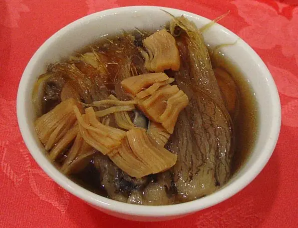 Buddha soup boul – Foto: Photo taken by SunSuke (さんすけ) (CC BY-SA 2.5)