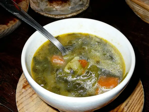 Foto von Galicischer Eintopf Caldo Galego (2) – fertig angerichtet