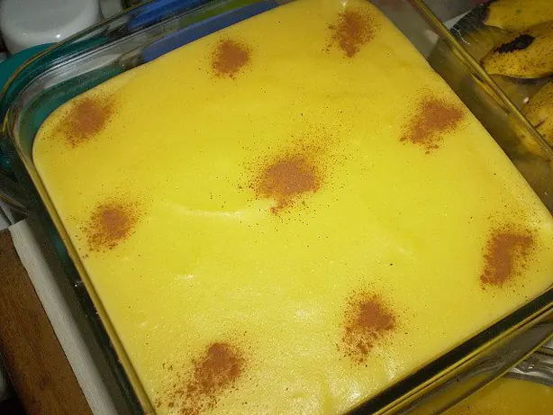 Foto von Brasilianischer Maispudding Curau – fertig angerichtet