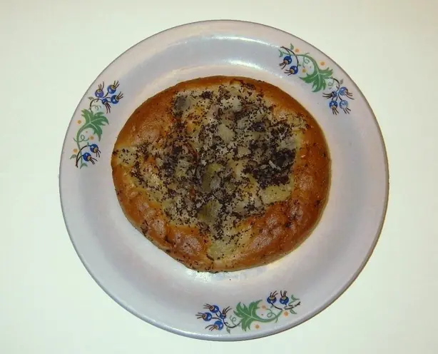 Foto von Lubliner Cebularz klassisch – fertig angerichtet