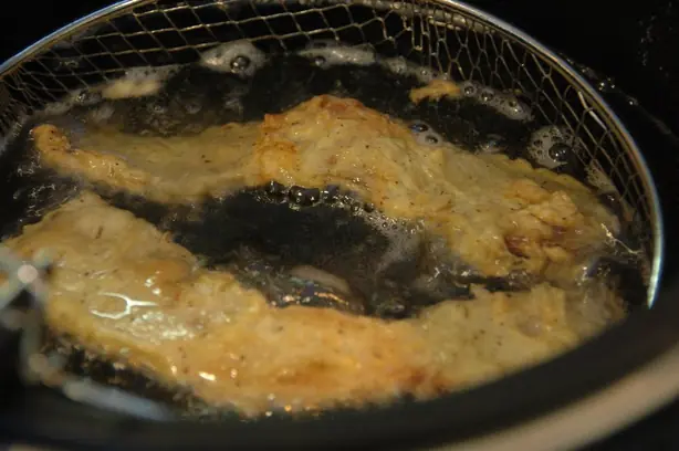 Foto von Texanisches Chicken Fried Bacon – fertig angerichtet