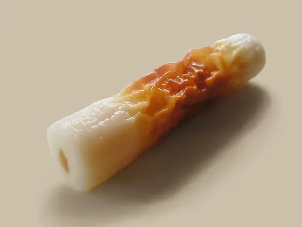 Foto von Japanische Chikuwa Fischrollen – fertig angerichtet