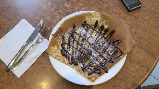 Chocolate-Coconut Crêpe Paris – Foto: Reubentg (CC BY-SA 3.0)