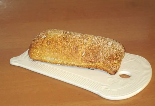 Foto von Italienisches Ciabatta Brot klassisch – fertig angerichtet