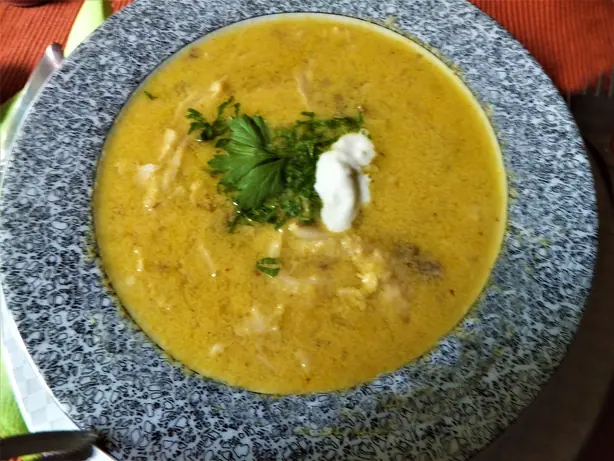 Foto von Königsberger Fleck Kuttelsuppe – fertig angerichtet
