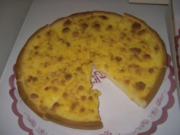 Foto von Limburger Kirsch-Vlaai klassisch – fertig angerichtet