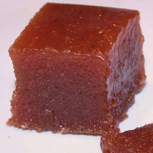 Foto von Spanisches Quittenbrot Dulce de Membrillo – fertig angerichtet