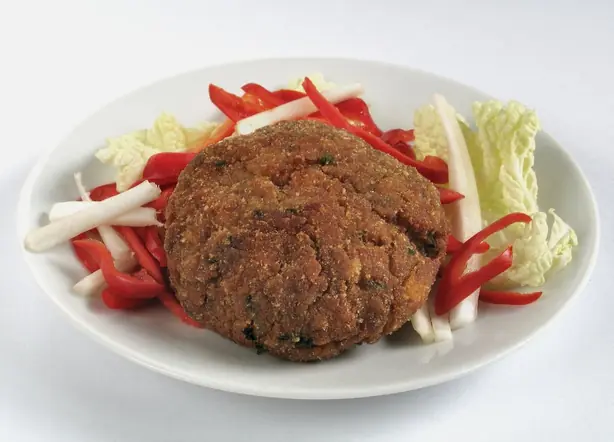 Foto von Faschierte Laibchen klassisch – fertig angerichtet