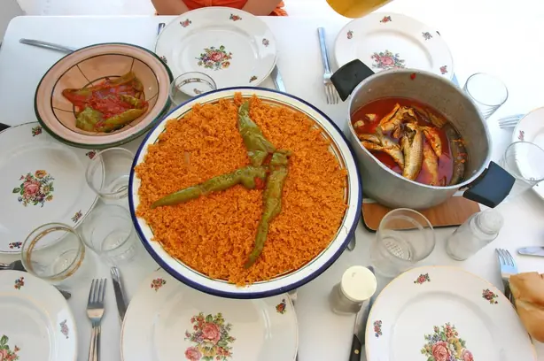 Fish couscous from Kerkenah, Tunisia, August 16th, 2007 – Foto: No machine-readable author pro (CC BY-SA 3.0)