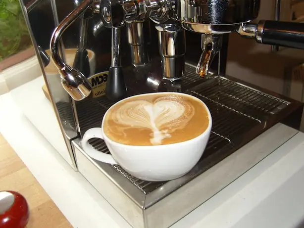 Foto von Australisches Lammlenden-Curry mit Kichererbsen – fertig angerichtet