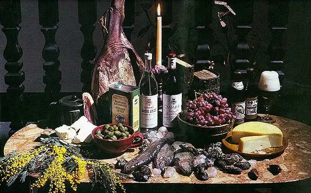 Foto von Montenegriner Njeguši-Schnitzel – fertig angerichtet