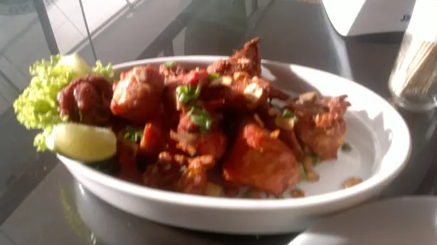 Foto von Brasilianisches Feijão Tropeiro – fertig angerichtet