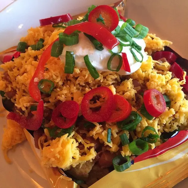 Foto von Texanischer Frito Pie klassisch (2) – fertig angerichtet