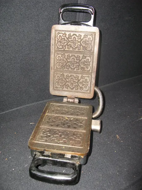 Foto von Norwegische Goro Waffeln klassisch – fertig angerichtet