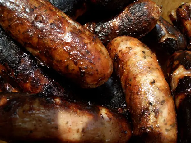 Foto von Katalanische Botifarra-Wurst – fertig angerichtet