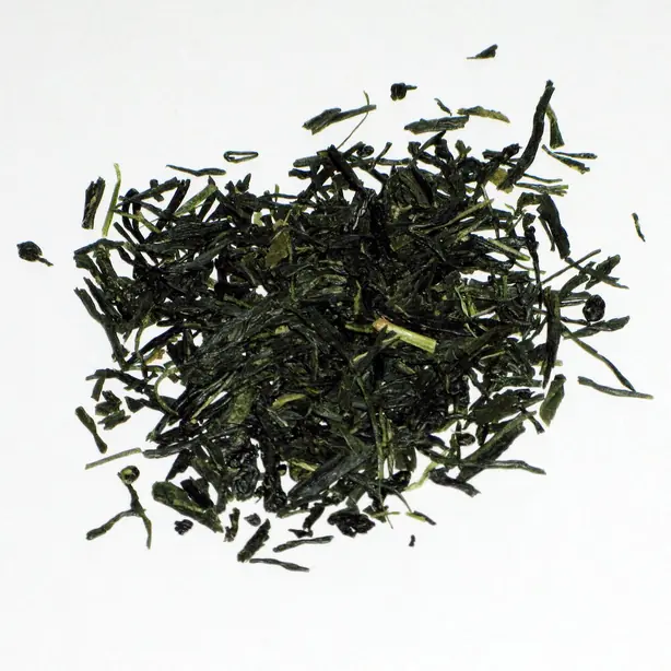 Foto von Japanischer Gyokuro-Tee klassisch – fertig angerichtet