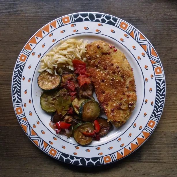 Foto von Exotische Hähnchenschnitzel – fertig angerichtet