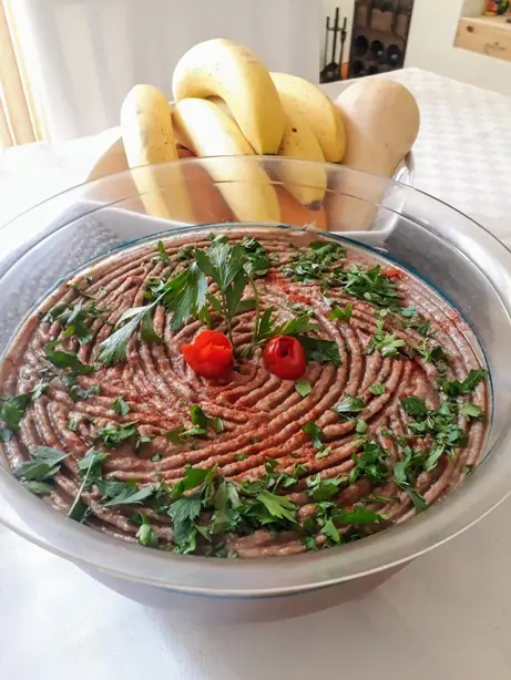 Foto von Maltesische Bigilla mit Djerba-Bohnen – fertig angerichtet