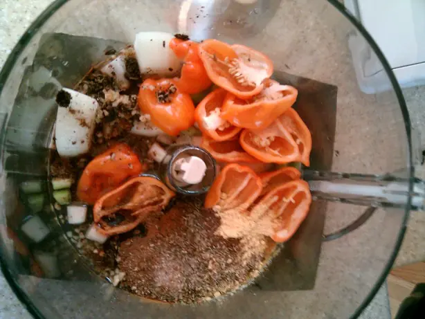 Foto von Jamaikanische Jerk-Gewürzmischung – fertig angerichtet