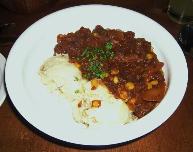 Foto von Kentucky Burgoo Eintopf – fertig angerichtet