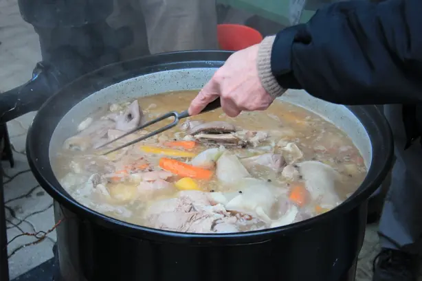 Foto von Schweizer Metzgete klassisch – fertig angerichtet