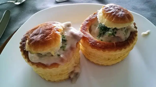 Foto von Französische Königinpastete Bouchée – fertig angerichtet