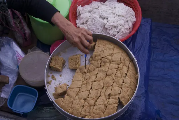 Foto von Südindische Appam Pfannkuchen – fertig angerichtet