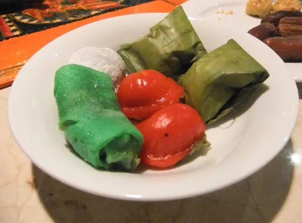 Kue basah kue pisang kue ku – Foto: Midori (CC BY 3.0)