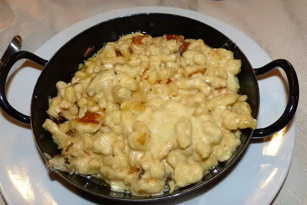 Foto von Klassische Österreichische Nockerln (2) – fertig angerichtet