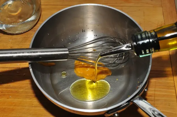 Foto von Klassische Französische Vinaigrette – fertig angerichtet