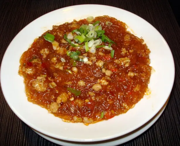 Foto von Ameisen klettern auf Bäume – fertig angerichtet