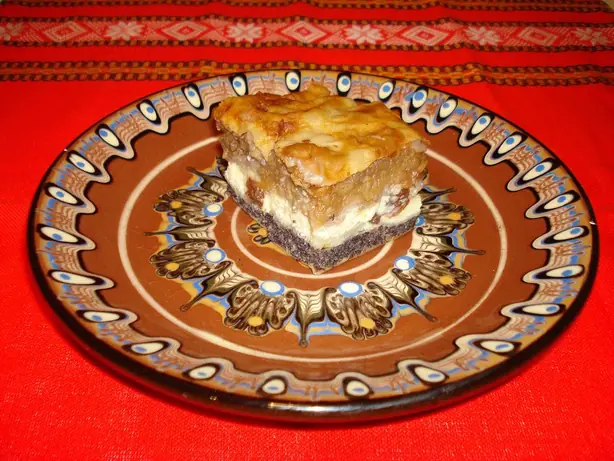 Foto von Serbische Käse-Gibanica klassisch – fertig angerichtet