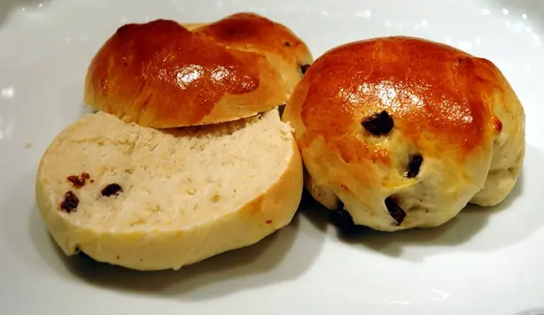 Foto von Norwegische Hveteboller klassisch – fertig angerichtet