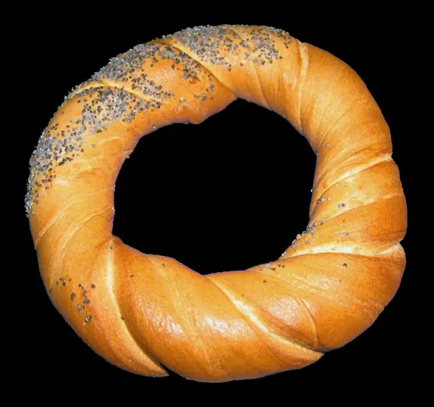 Foto von Krakauer Obwarzanek Kringel – fertig angerichtet