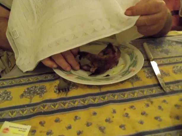 Foto von Historische Französische Fettammer in Armagnac – fertig angerichtet