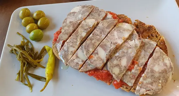 Foto von Mallorquinisches Tumbet Gemüse – fertig angerichtet