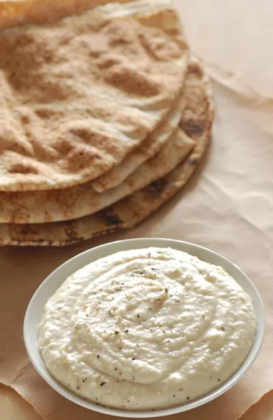 Parmesan & white bean dip – Foto: jules (CC BY 2.0)