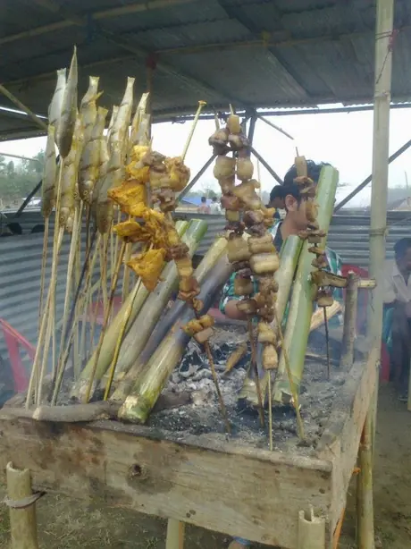 Pura maas mankho – Foto: Sisir.kalita (CC BY-SA 3.0)