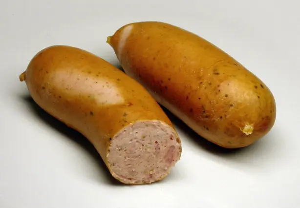 Foto von Hausgemachte Regensburger Knacker – fertig angerichtet