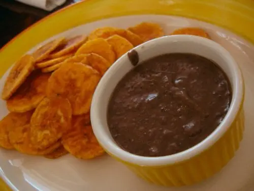 Salud bean dip – Foto: Krista (CC BY 2.0)