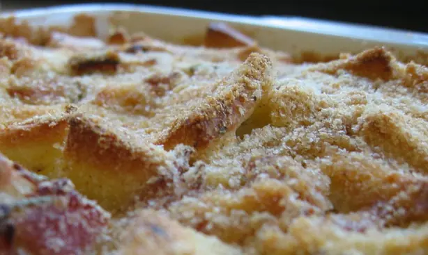 Foto von Klassische Wiener Schinkenfleckerl – fertig angerichtet