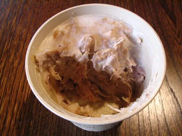 Foto von Klassische Rillettes vom Schwein (Rillettes du Mans) – fertig angerichtet