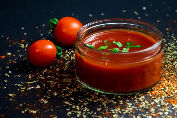 Foto von Klassische Tomatensauce – fertig angerichtet