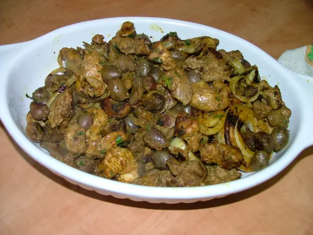 Foto von Meurav Yerushalmi - Der legendäre Jerusalem Mixed Grill – fertig angerichtet