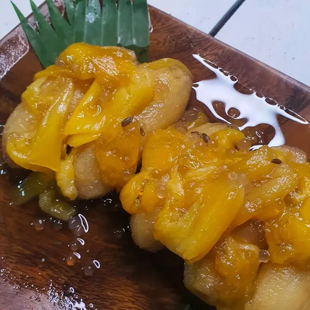 Foto von Minatamis na Saging (Karamellisierte Bananen) – fertig angerichtet