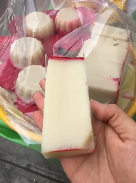 Foto von Nicuatole - Oaxacans cremiges Mais-Dessert – fertig angerichtet