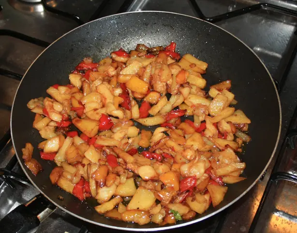 Foto von Peperonata - Der italienische Paprika-Klassiker – fertig angerichtet