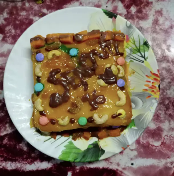 Foto von Philippinischer Mango-Chiffon-Kuchen (Mango Cake) – fertig angerichtet